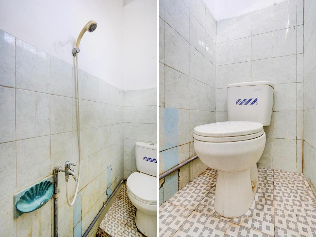 Oyo 4006 Gajah Mada Trim Syariah Hotel Surabaya Exterior photo